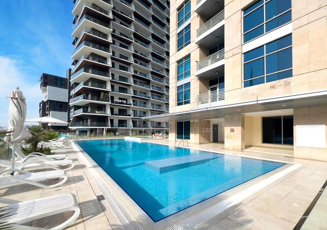 Luxurious Apartment With Burj Khalifa & Canal Views ドバイ 0*,  アラブ首長国連邦