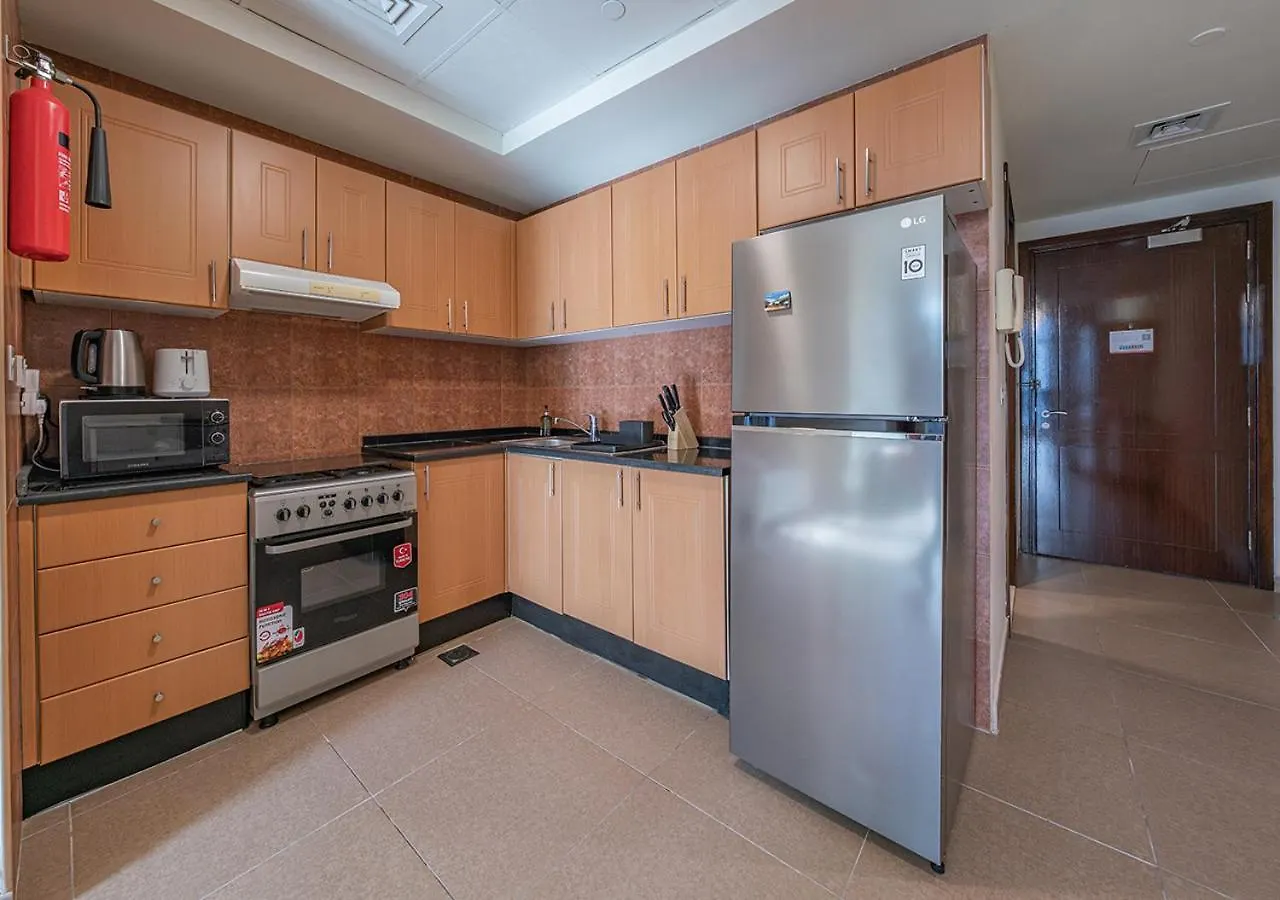 Luxurious Apartment With Burj Khalifa & Canal Views ドバイ